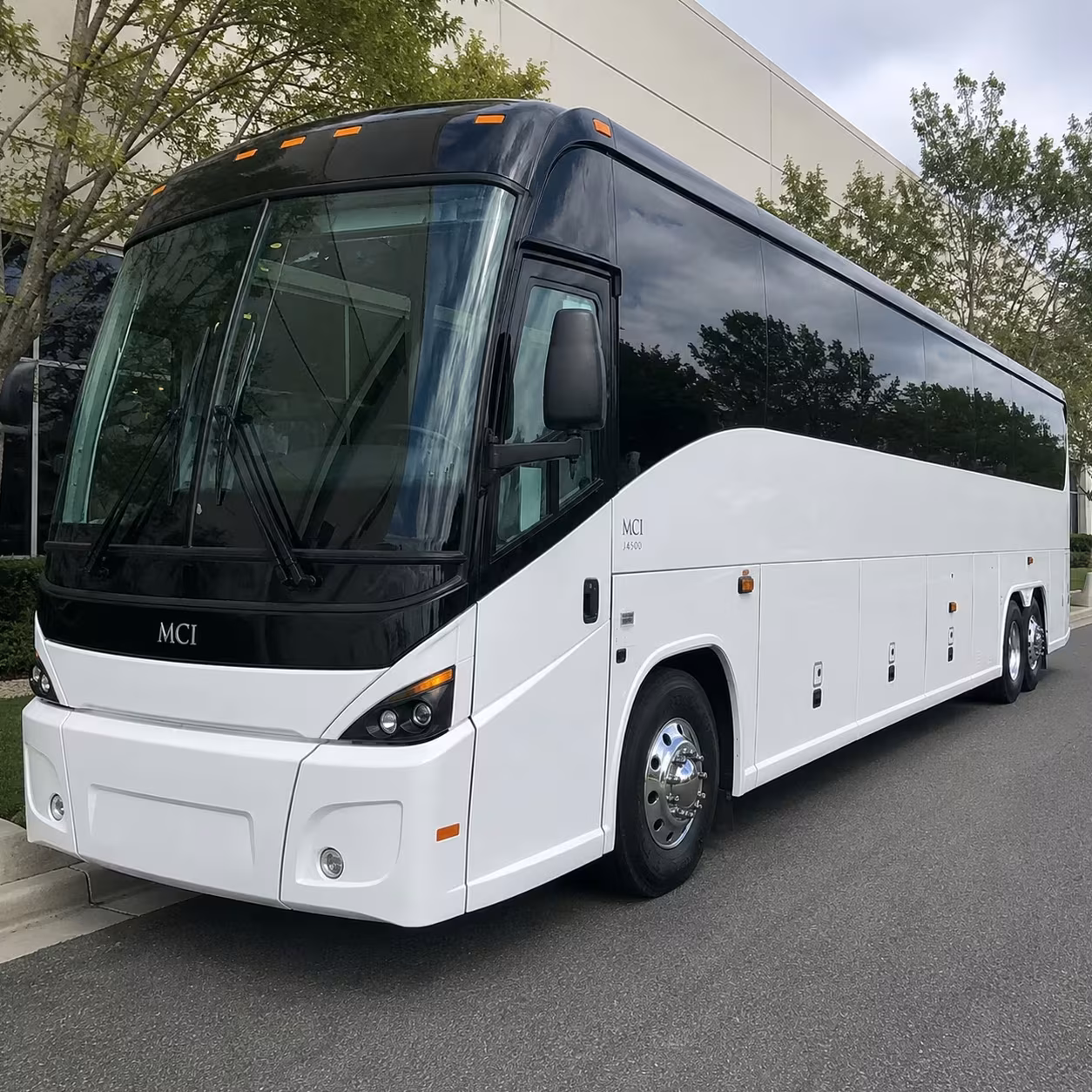 newport beach shuttle buses linking offices lots and transit hubs